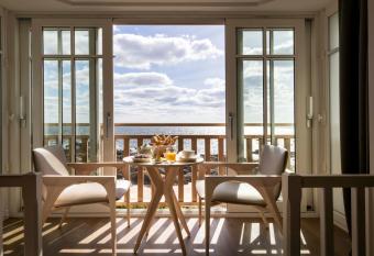 Hotel Les Vikings has Balcony rooms