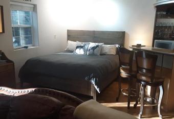 Winterfell Inn - No Xtra Fees, Dogs OK, King & Queen Suites allows 18 year olds to book a room