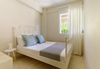 Siviri Forest View Apartment has Balcony rooms