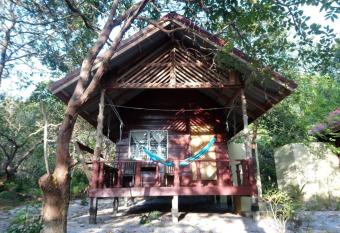 Lucky Resort has Balcony rooms