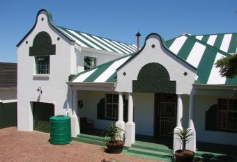 The Farmhouse B&B has Balcony rooms