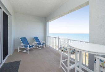 663 Cinnamon Beach, 3 Bedroom, Sleeps 8, Ocean Front Penthouse, 2 Pools has Balcony rooms