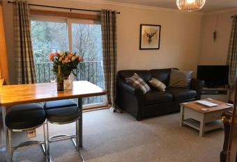 Glenlochy Apartments allows 18 year olds to book a room