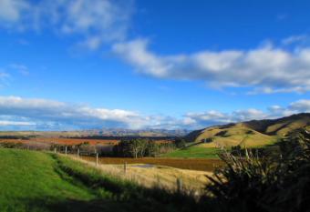 Hill Top Retreat has Balcony rooms