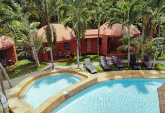 Panglao Chocolate Hills Resort has Balcony rooms