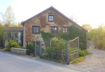 Ancien moulin de Vaux Chavanne has Balcony rooms