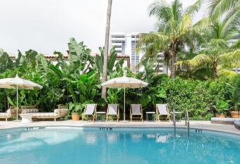 Hotel Trouvail Miami Beach has Balcony rooms