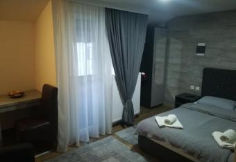 Preno  i  te Day Holiday has Balcony rooms