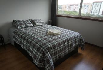 AL das Fonsecas allows 18 year olds to book a room