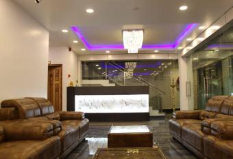 Hotel De Pebbles has Balcony rooms