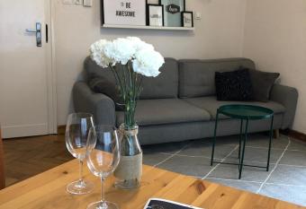 Bankowa 8 Guest Rooms has Balcony rooms