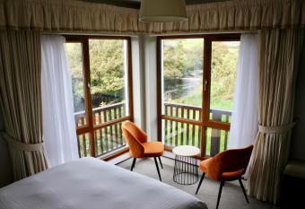 Riverbank Rooms allows 18 year olds to book a room