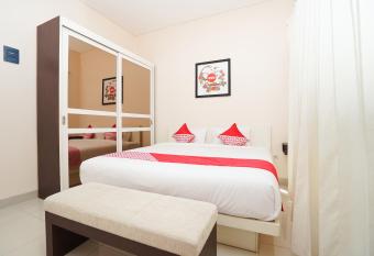 OYO 782 Menjangan Residence at Citraland 1 allows 18 year olds to book a room
