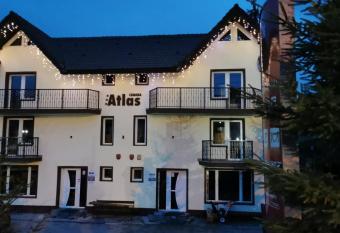 Cabana Atlas has Balcony rooms