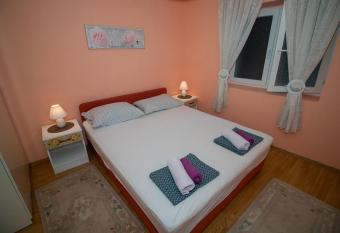 Sweet home allows 18 year olds to book a room