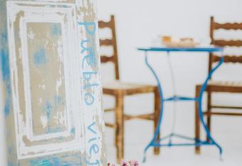 Pueblo Viejo Suites has Balcony rooms