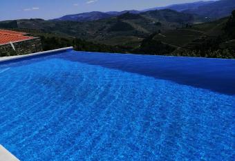 Quinta Teoria - Teoria Guest House allows 18 year olds to book a room