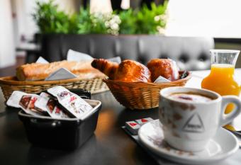 Hostellerie LE PANEL allows 18 year olds to book a room