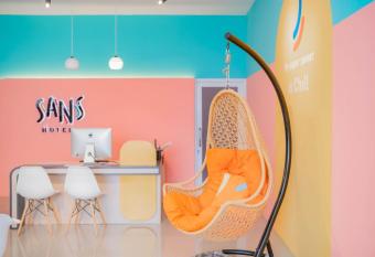 Sans Hotel Widarasari Cirebon allows 18 year olds to book a room