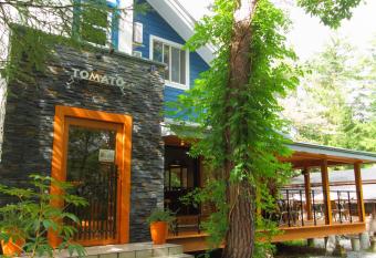 Pension Tomato has Balcony rooms