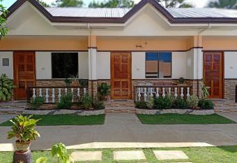 RMB GUEST HOUSE has Balcony rooms