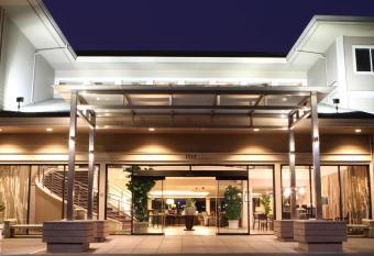 Best Western Plus Bayside Hotel has Balcony rooms