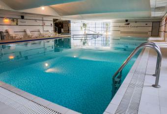 Crowne Plaza Liverpool City Centre, an IHG Hotel allows 18 year olds to book a room