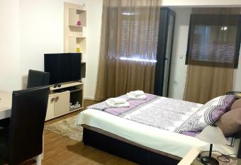 Laguna apartman 2 has Balcony rooms