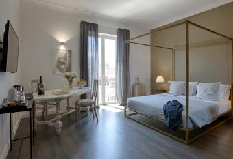 Casa Pacifico B&B has Balcony rooms