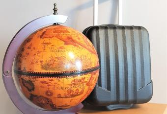 Apartament B&F Pozna   Business & Family Na  kowskiej allows 18 year olds to book a room