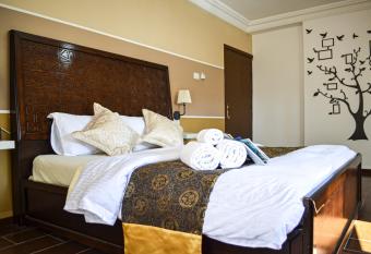 The Family Flat has Balcony rooms