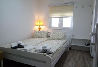 Apartments&Rooms Mido has Balcony rooms