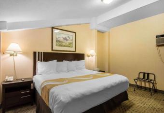 Quality Resort Chateau Canmore allows 18 year olds to book a room