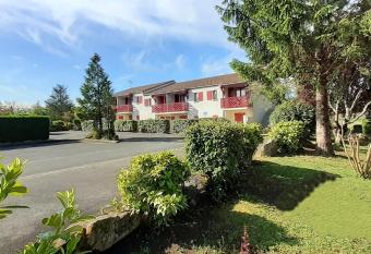 R  sidence H  teli  re H  lios has Balcony rooms