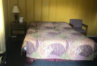 Coronado West Motel allows 18 year olds to book a room