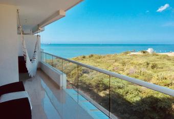 Apartamento VISTA AL MAR PLAYA DORMIDA 2 - SANTA MARTA POZOS COLORADOS allows 18 year olds to book a room