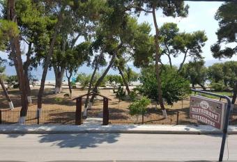 Guesthouse Pitsadiotis has Balcony rooms