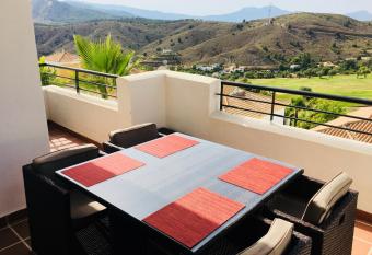 Casa Mariposa has Balcony rooms