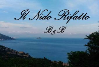 IL NIDO RIFATTO has Balcony rooms