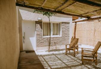 La Casa de Margarita has Balcony rooms