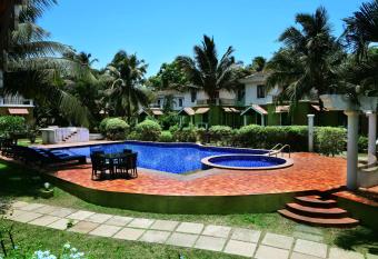 White Square Nirvana has Balcony rooms