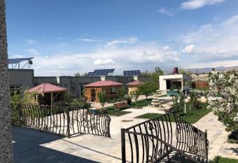 Ralina Restaurant and Hotel has Smoking rooms