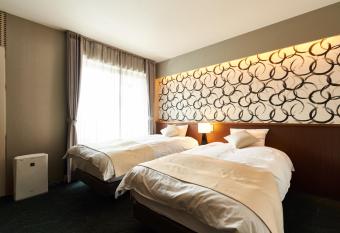 Oyado Kyotoshinmachi has Balcony rooms