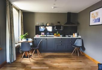 MONO Suites Old Town allows 18 year olds to book a room