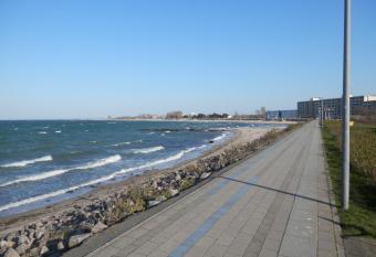 Ostseeblick Heiligenhafen has Balcony rooms