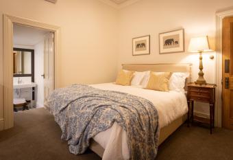 The Rivulet has Balcony rooms