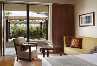 The Ritz-Carlton Okinawa has Balcony rooms
