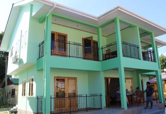 Chez Antoine Apartments has Balcony rooms