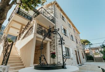 Magnolija apartment has Balcony rooms