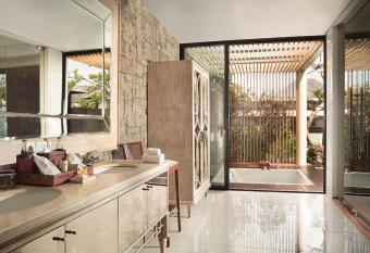 Berry Amour Romantic Villas allows 18 year olds to book a room